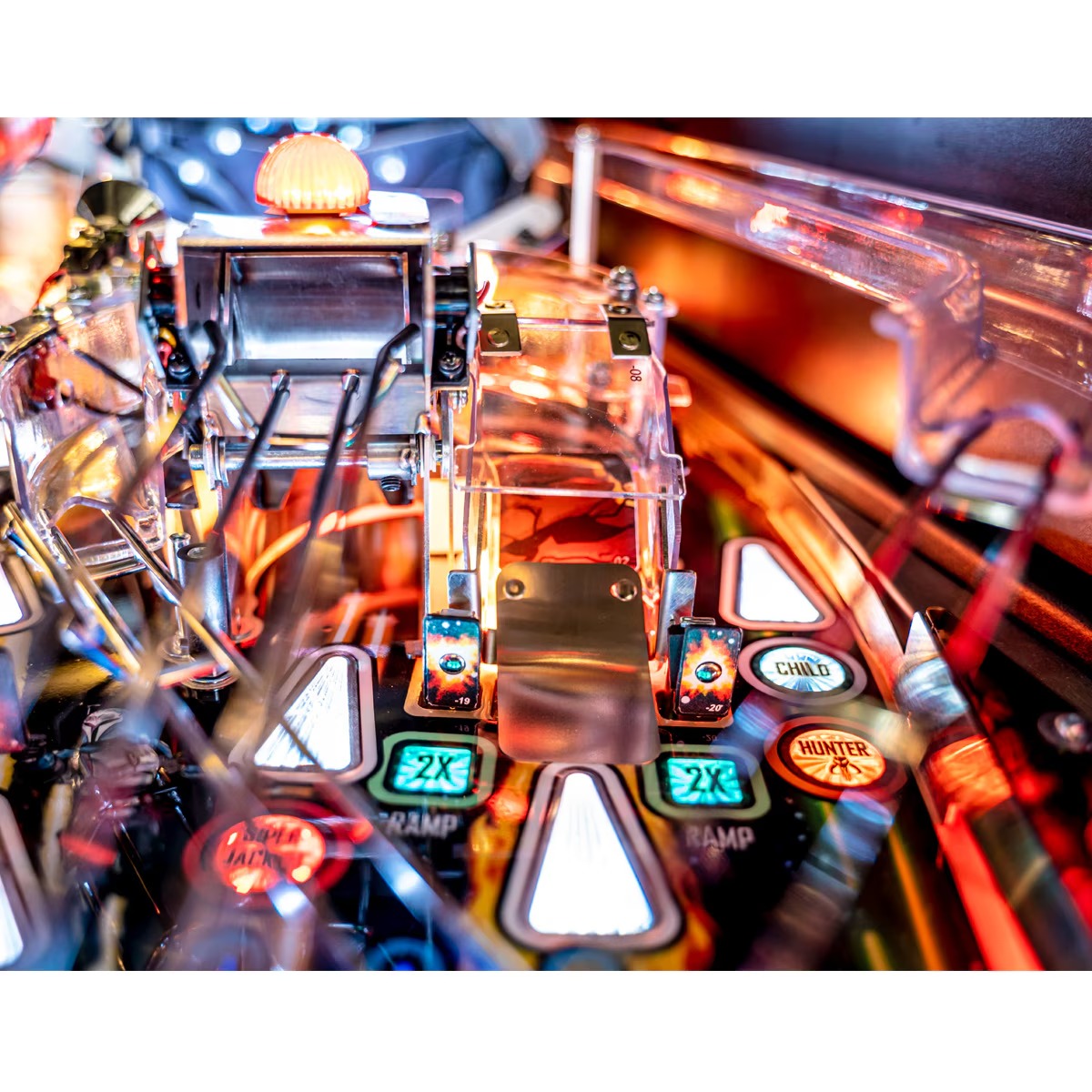 Stern The Mandalorian Star Wars Premium Pinball Machine